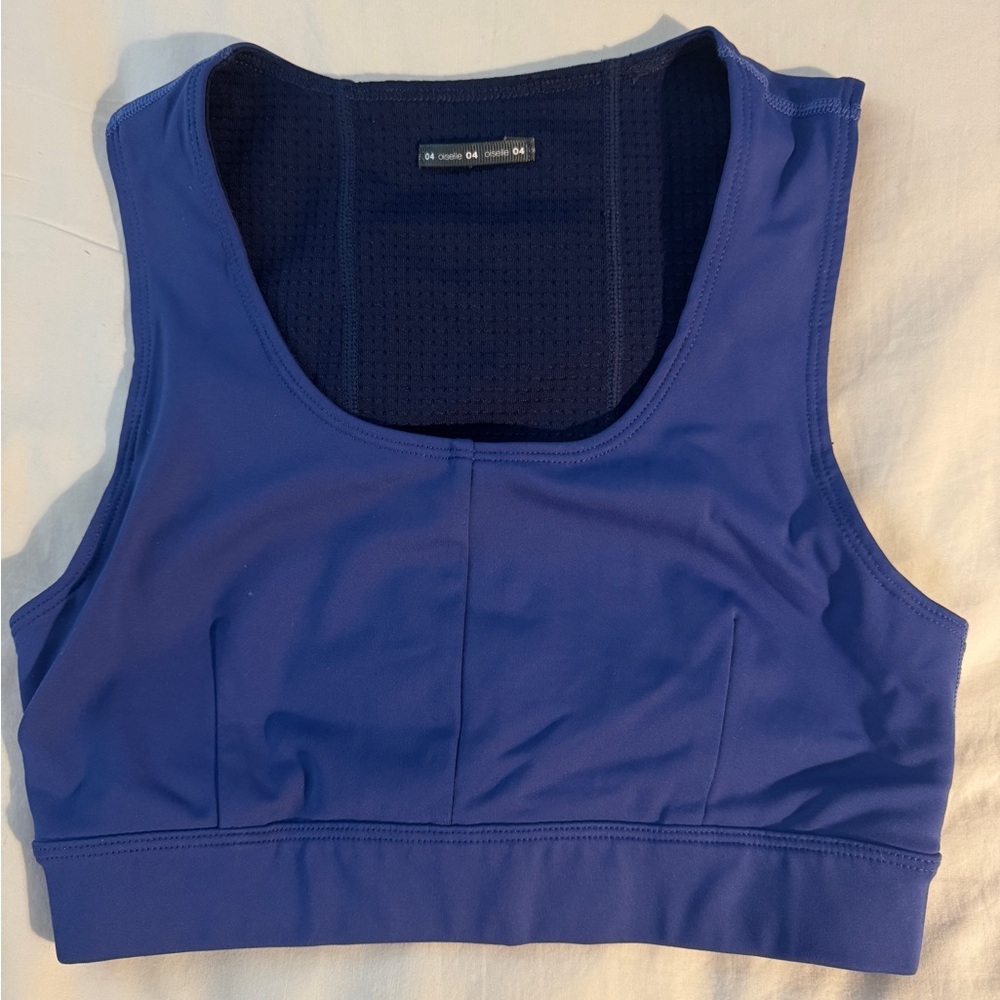 Oiselle Flyout Bra Size 4